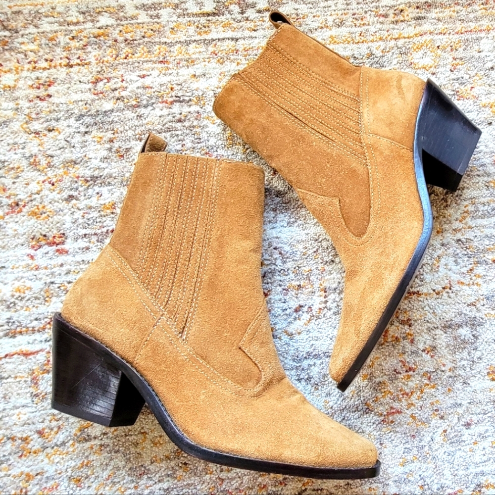Tory Burch Western Ankle Boot Size 8.5 -used